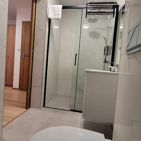 Wislana 4 Rum i privatbostad Spytkowice (Wadowice)