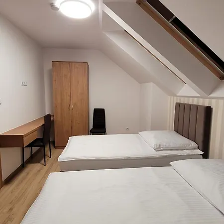 Wislana 4 Rum i privatbostad Spytkowice (Wadowice)