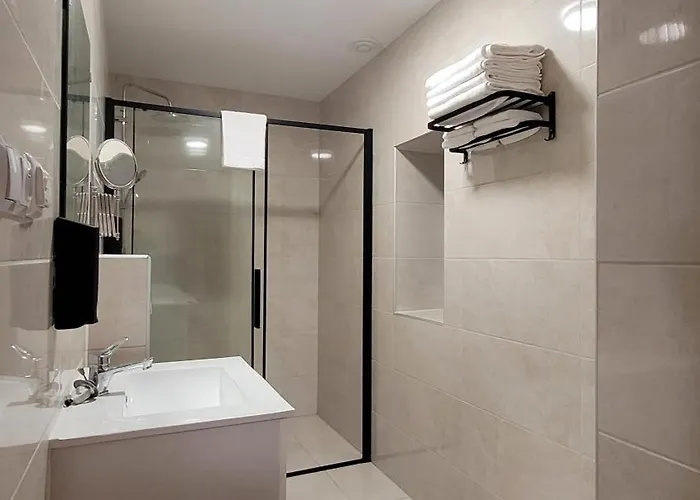 Wislana 4 Homestay *